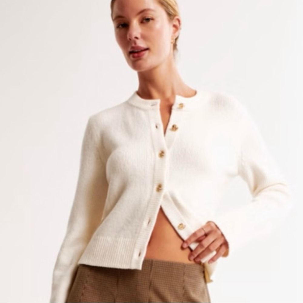 Abercrombie & Fitch Cream Button-Up Cardigan